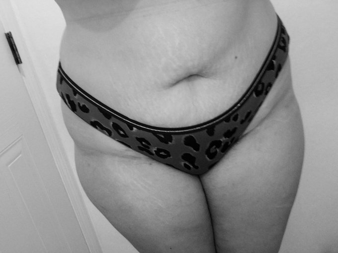 #panties #belly #thighs #onlyfans #pornhub give me some ideas you&rsquo;d like to see posted? :3 https://t<a href="/tag/panties"class="tags">#panties</a><a href="/tag/belly"class="tags">#belly</a><a href="/tag/thighs"class="tags">#thighs</a><a href="/tag/onlyfans"class="tags">#onlyfans</a><a href="/tag/pornhub"class="tags">#pornhub</a>