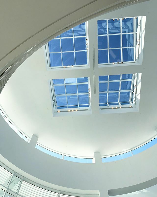 Things are looking up #gettymuseum #architecture #architecturephotography ift.tt/2VaAix5