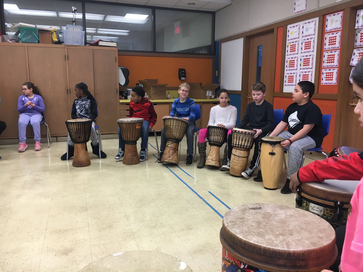 MrsRoskos's tweet photo. Highlights from the week! Incredible Black History Month assembly and family night, peer work-analysis in math, rhythm in music, and our hard-working staff in collaboration. #whittierschool97, #oakpark97, @PCLRobinson https://t.co/f6HK7O0TGr