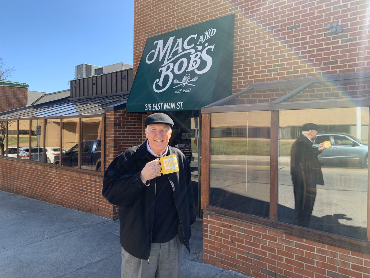 LWilliams128's tweet photo. @WillieGeist Straight from the source, my dad Jack Williams is a big fan of #SundayToday and of @MacandBobs in Salem, VA! Heard y’all were doing a piece on this great restaurant, wanted to show our Sunday Today love all the way from Mac and Bobs! https://t.co/vDM8FYCBHy