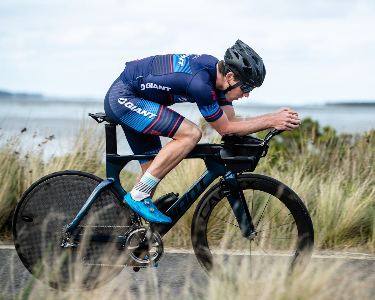 A two-time winner of the race, Sam Appleton is back at Geelong 70.3 alongside fellow CADEX athlete and 2019 podium finisher, Tim van Berkel, to kick off the 2020 season. | photos: Korupt Vision | #overachieve #CADEX