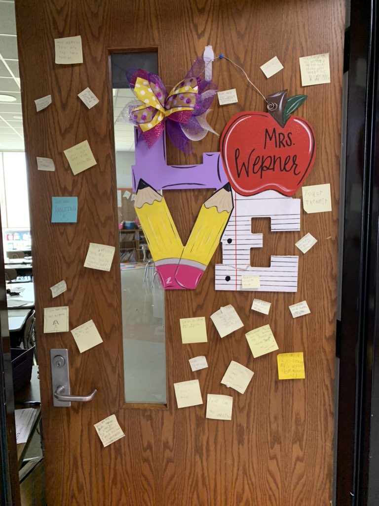 mary_wepner's tweet photo. Love my kids spreading random acts of kindness this week! ❤️@claremont_elem https://t.co/KeF0HvkicD