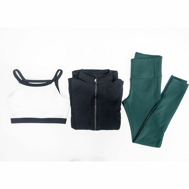 almondon_us's tweet photo. Sportsbra. Lightweight jacket. High waist leggings. Ready to work out.
.
.
Use code sale2020 to get 70% off at your checkout. .
#almondon #sale #leggings #sportsbra #jacket https://t.co/qxRtKKe0ou