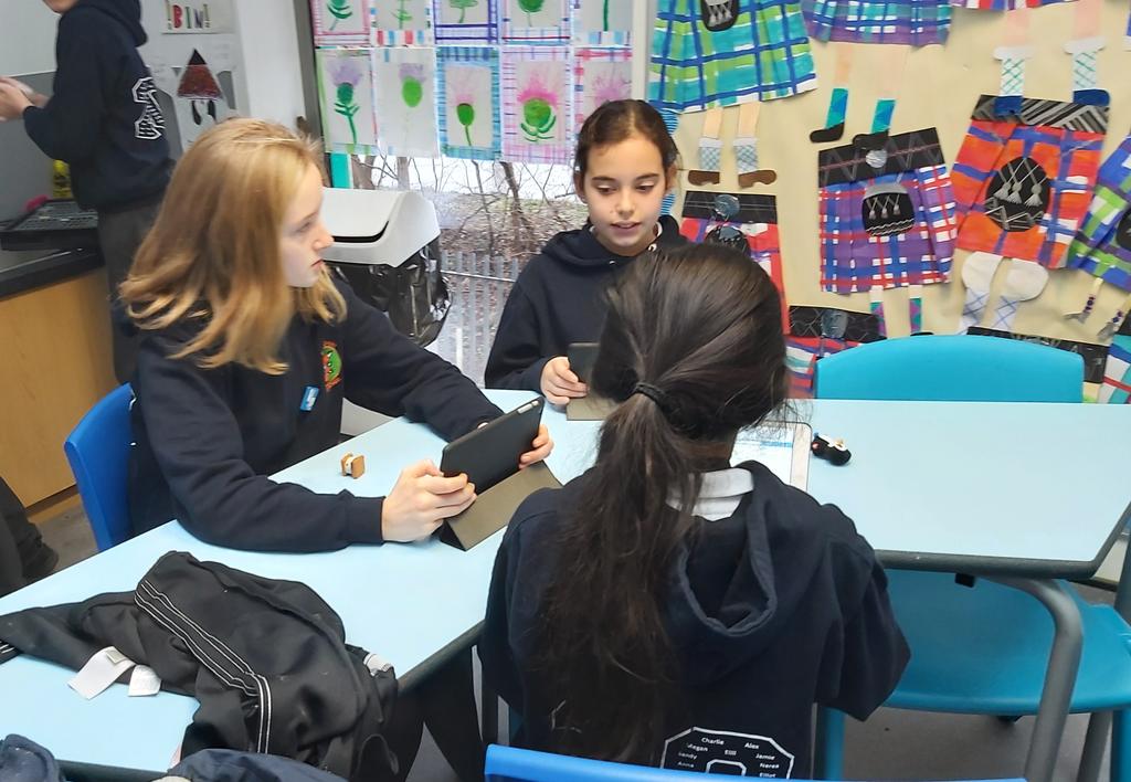 FoxCovertPS's tweet image. Another fun Learning for Life session in #p7fcps.