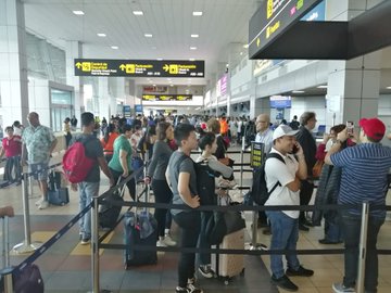 TReporta's tweet image. El Aeropuerto Internacional de @tocumenaero espera movilizar más de 128 mil pasajeros entre el 20 y 28 de febrero por carnavales. #TReporta