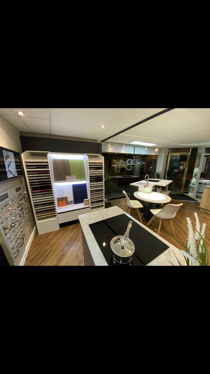 Stunning new <a href="/Masterclasskitc/">Masterclass Kitchens</a> displays at <a href="/PBHomeSolutions/">PB Home Solutions</a>. Making the most out of the space they have. #masterclassmoments