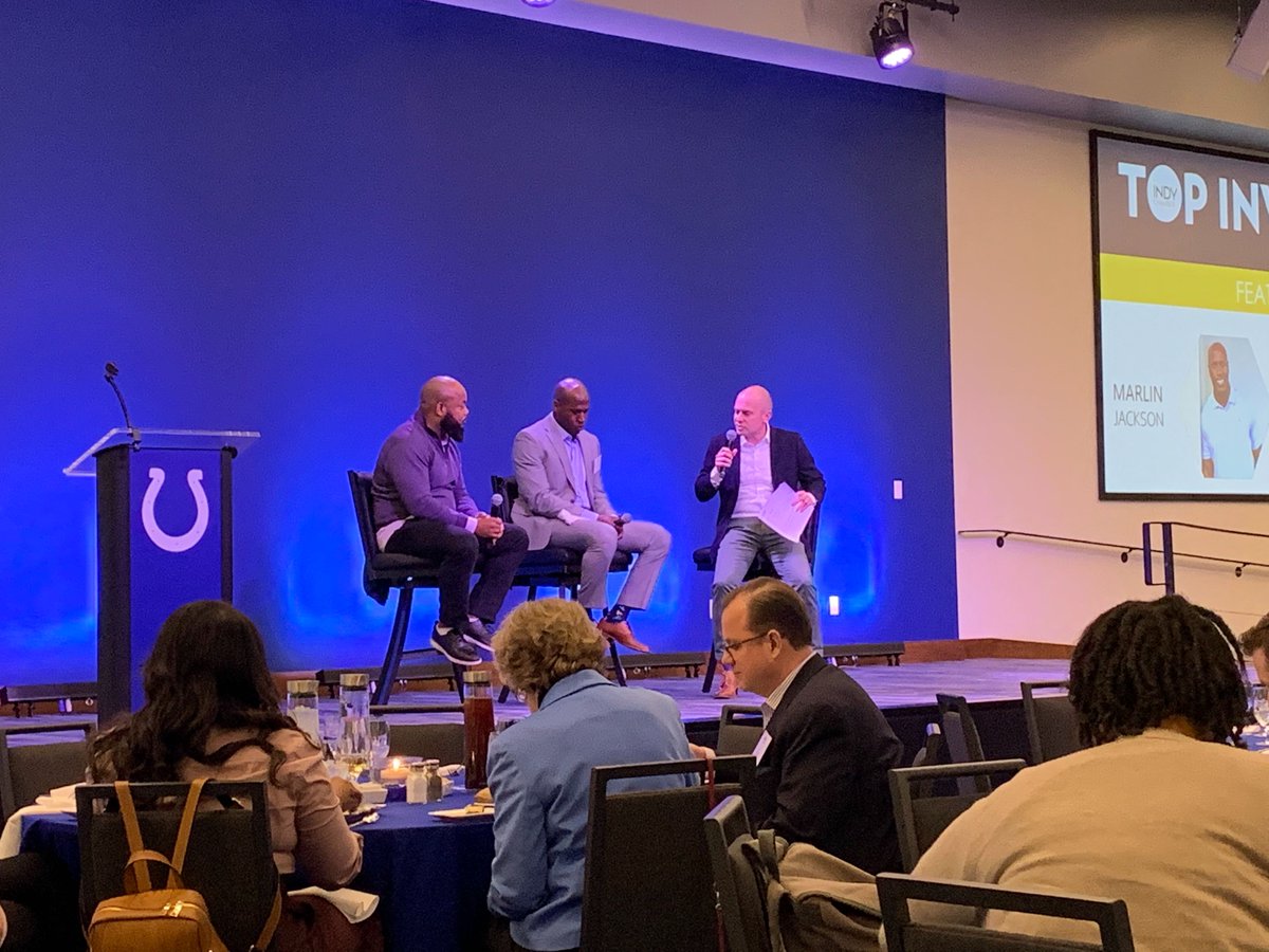Proof_Digital's tweet photo. Great time at the @IndyChamber Top Investor Dinner this week. Inspirational messages from @GaryBrackett58 and @marlinj28, plus wonderful networking with fellow Chamber members. Thanks for such a wonderful event! #Colts #ProofDigital #IndyChamber https://t.co/cvJKs4u1Mi