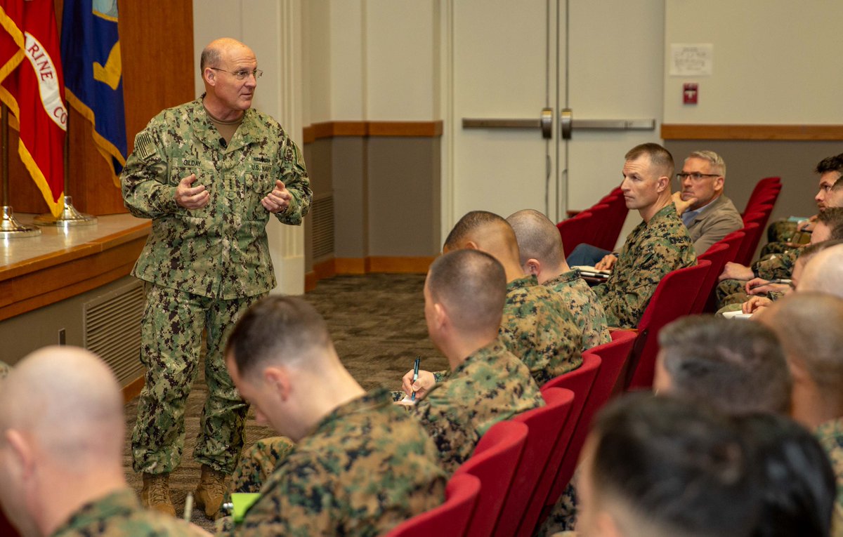 MCB_Quantico's tweet photo. U.S. Navy Adm. Michael M. Gilday, Chief of Naval Operations, spoke to the future naval operational leaders studying at the Expeditionary Warfare School, Feb. 20, at #MCBQ.
@USMC @USNavyCNO @USNavy @DeptofDefense #JointForces #warfighters #fleet #Navy #partnership https://t.co/KuYBb9YZvZ