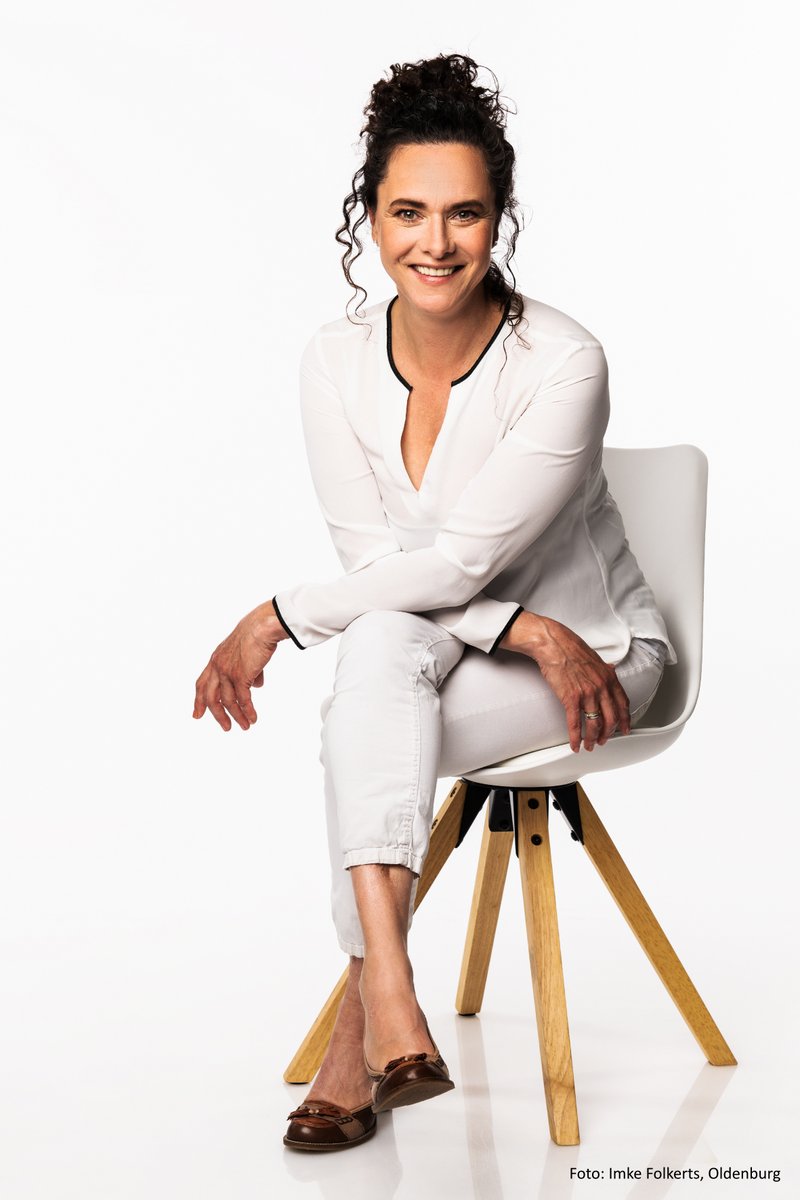 BestAgeModelsHH's tweet photo. Endlich mal wieder ein post von uns :-) mit schönen neuen Aufnahmen von #BestAgeModels Isabel, Fotos: Imke Folkerts Oldenburg. https://t.co/sGCEwKS73C https://t.co/vYGKo0Til9