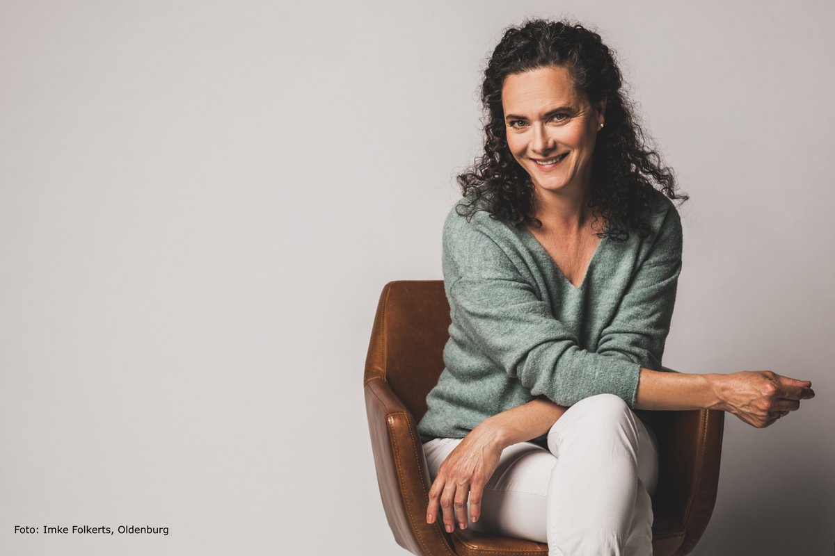 BestAgeModelsHH's tweet photo. Endlich mal wieder ein post von uns :-) mit schönen neuen Aufnahmen von #BestAgeModels Isabel, Fotos: Imke Folkerts Oldenburg. https://t.co/sGCEwKS73C https://t.co/vYGKo0Til9