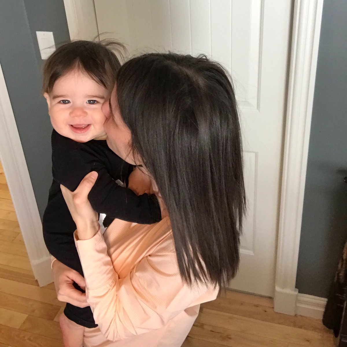 jessypelly's tweet photo. Mat leave is coming to an end real soon 😒
Will miss this little cutie pie ❤️ #precious
#motherhoodmaternity #MotherSon #mom #MOMFromToday https://t.co/tJfbhwHfBy