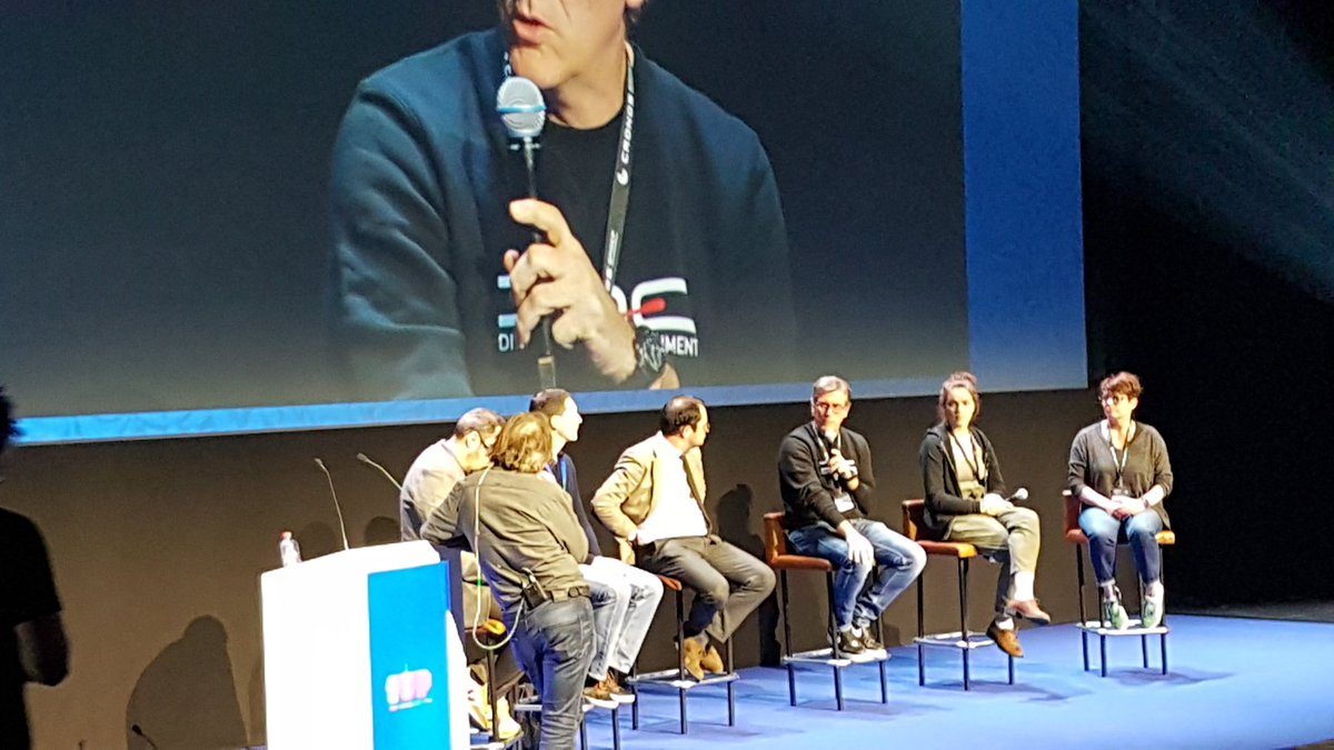 RonanPiAnkh's tweet photo. How to grow the gaming industry in Flanders. Funding needed to support startups. #1upconference https://t.co/CGwpAhPTPM