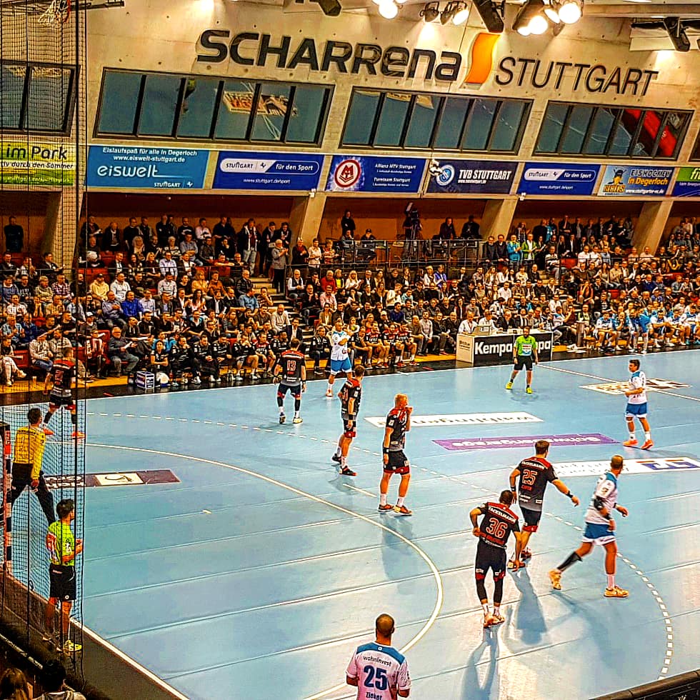 leintaeler's tweet photo. SCHARRena Stuttgart - TVB 1898 Stuttgart - HC Erlangen 30:24 (Handballbundesliga, 20.02.2020)
#groundhopping, #sporthopping, #leintäler, #dkbhbl, #hbl, #handball, #stuttgart, #erlangen, #bittenfeld, #biddafeld, #scharrena, #hcerlangen, #tvb1898, #tvb1898stuttgart https://t.co/omcT6arhIm