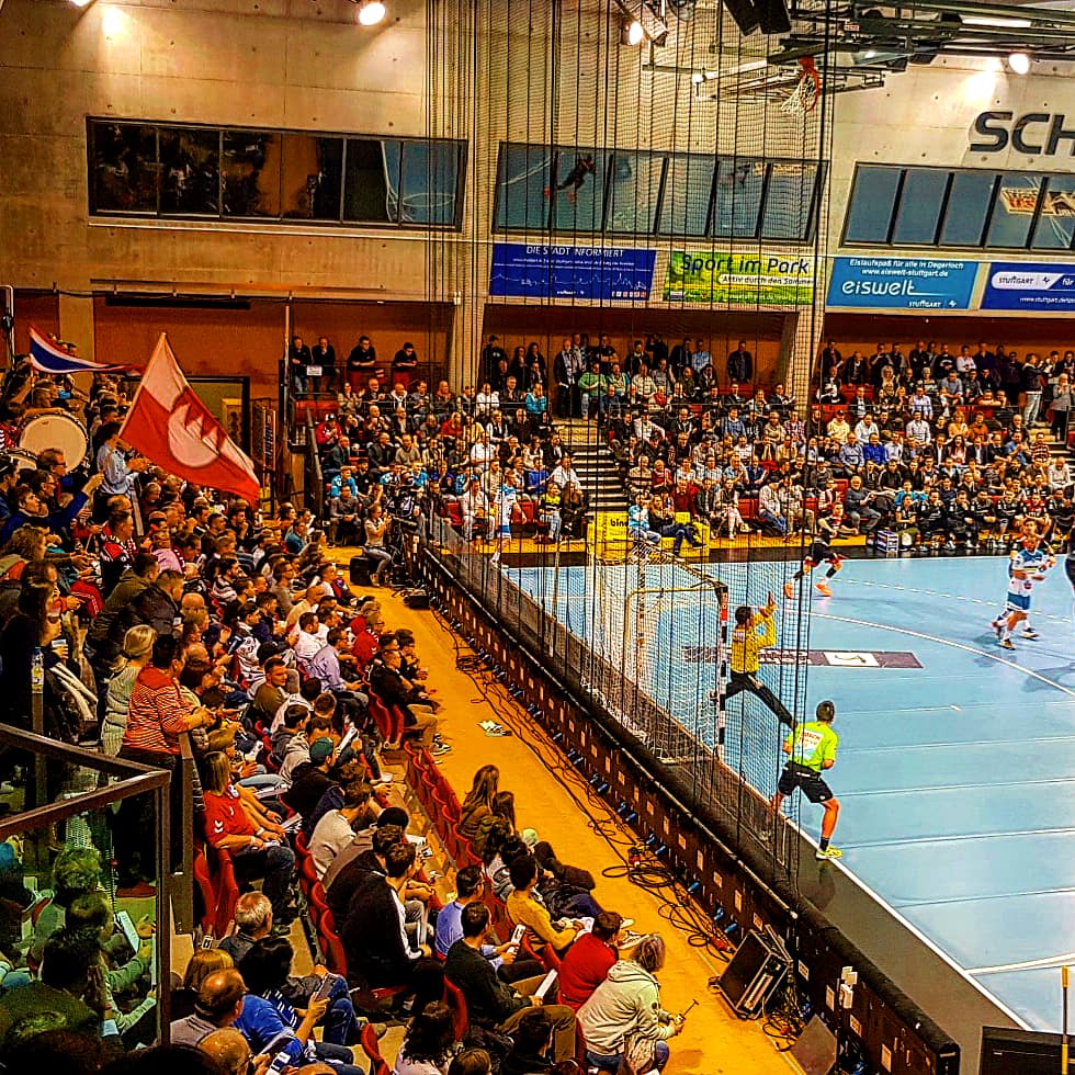 leintaeler's tweet photo. SCHARRena Stuttgart - TVB 1898 Stuttgart - HC Erlangen 30:24 (Handballbundesliga, 20.02.2020)
#groundhopping, #sporthopping, #leintäler, #dkbhbl, #hbl, #handball, #stuttgart, #erlangen, #bittenfeld, #biddafeld, #scharrena, #hcerlangen, #tvb1898, #tvb1898stuttgart https://t.co/omcT6arhIm