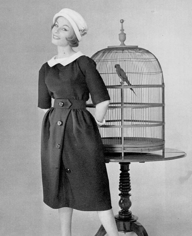 FITLibrary's tweet photo. "Air de Jeunesse" for this #designerfilefriday
.
(Jean Patou, L'Officiel, 1957)
.
#fitnyc #jeanpatou #fitlibrary https://t.co/DgKFr9sR7F https://t.co/UHlm6XOBMX
