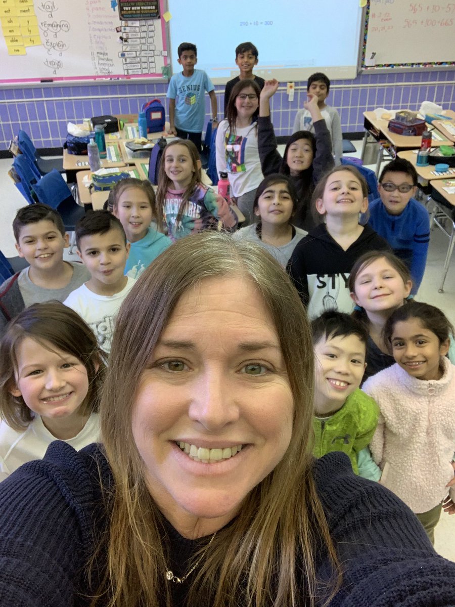 RocksGrade2's tweet photo. Lunch with my class from last year! So much fun!!!! @HilldaleSchool @MontvilleTwpSch https://t.co/wllGuj5xT9