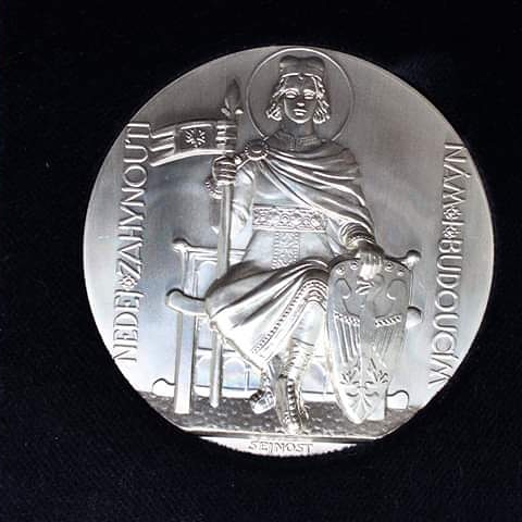 NumismatikaS's tweet photo. #NumismatikaSova
#coin #coinmastercoins
#coinmaster #numismatics #raritycoins #collection #collector #coincolection #coincollecting #testcoin #rarecoins 
#czechcoin https://t.co/DuT3FYZaf8