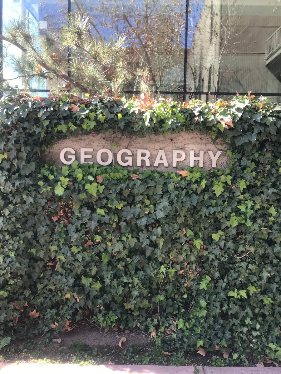 maryamarabiee's tweet photo. .@UNSDSN had a productive and inspiring week @Esri where we exchanged ideas about a data hub that tells stories about people and the planet and allows everyone around the world to track the #SDGs in real time. @sdsn_TReNDS is excited about all the data that'll be available soon! https://t.co/4fj0G0tluf
