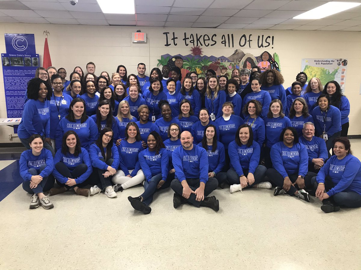 What a great family!  One of the BEST staffs in <a href="/MetroSchools/">Metro Schools</a>.