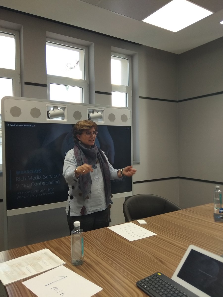 2019Usera's tweet photo. Ayer jueves 20 febrero
Nos recibió Barclays en sus oficinas para hacer un "Demo Day", los participantes de la Lanzadera Usera II Talento Senior, presentaron ante cuatro voluntarios y de la directora de RSC sus proyectos de emprendimiento.
#avanzamoscontalentoyexperiencia https://t.co/Ib8mzob4TA