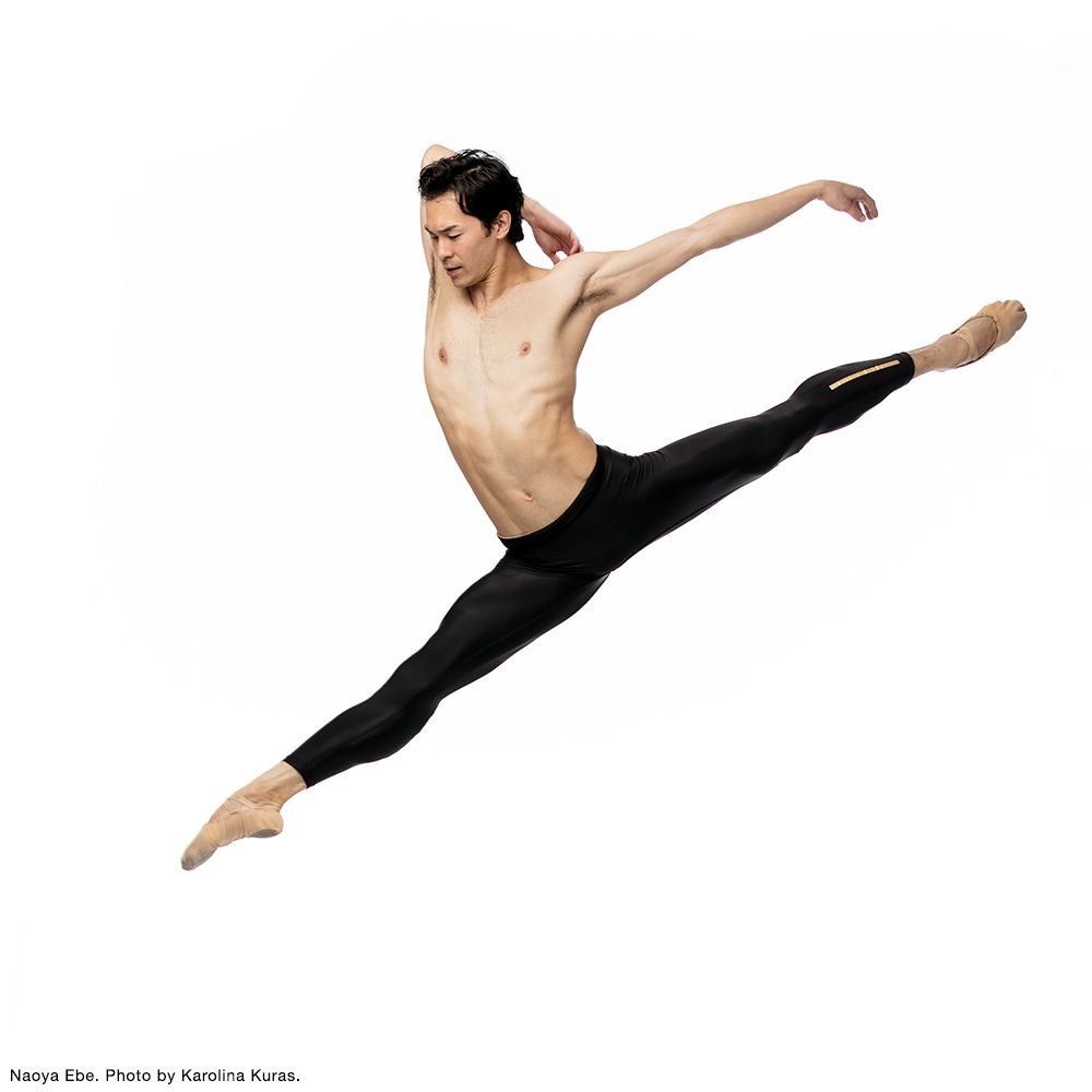 nationalballet's tweet image. Naoya Ebe, Donald Thom and Hannah Galway perform a piece choreographed by Brendan Saye in @EchoChamberTO’s Zingara on February 22 and 23. Merde! &amp;gt;&amp;gt; bit.ly/2T1ClRr

📷 by @karolinakuras