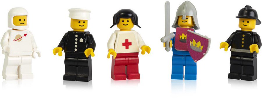 skør Uoverensstemmelse kasseapparat Lego minifigure creator Jens Nygaard Knudsen dies | CNN Business