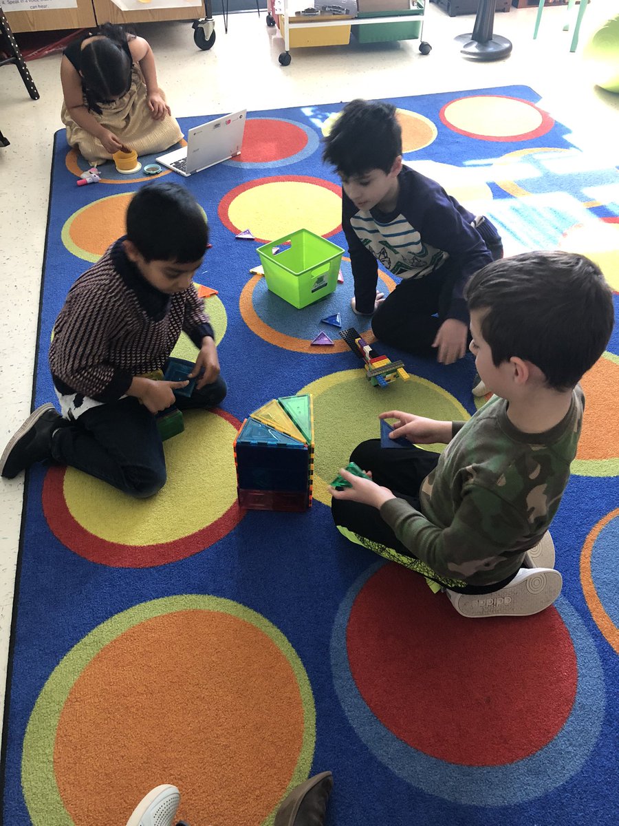 ShipmanJenny's tweet photo. #inclusion ❤️❤️❤️@Discovery_elem @MissWarnerDIS @AP_Ragan @MrsATysonLCPS https://t.co/3c7uOksYF2
