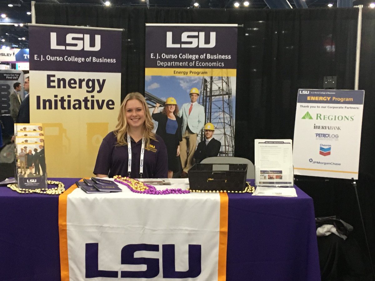 LSUSDEIS's tweet photo. The LSU Energy Program was represented at the NAPE Expo in Houston this year. Student Representatives include:
Thomas J. Davis – a senior ISDS major, Thomas (not pictured) will graduate in May 2020 and seeks an entry-level position within the oil and gas industry. https://t.co/tOBA36aS1V