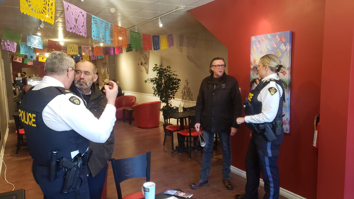 OPP_WR's tweet photo. Great people, interesting questions and new relationships built. A BIG #ThankYou to everyone that stopped by @SaborEspresso in Simcoe.  Stay tuned for the next Tea with the #OPP or Coffee with a #Cop. @NorfolkCountyCA #NorfolkOPP ^es https://t.co/CIv12VjoAS