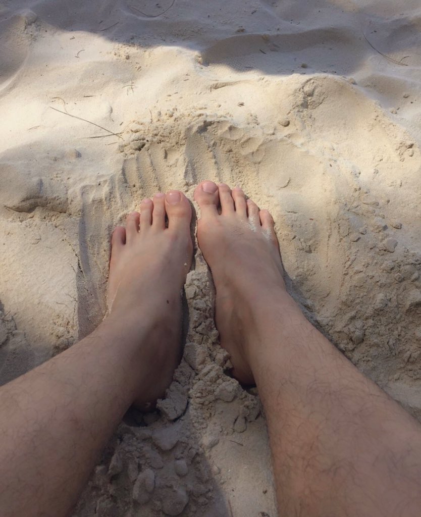 Trojan_Voyager's tweet photo. Missing d' beach. ๐ฅบ
#footgasm #alter #alterph https://t.co/00wYFQtskB