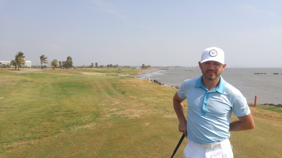 "Studying a Line" has taken on new meaning in <a href="/Colombia/">Colombia</a>  . . . New for <a href="/thescga/">Southern California Golf Association</a>, thought you folks may enjoy this one on <a href="/TPCCartagena/">TPC Cartagena</a> and <a href="/conradcartagena/">Conrad Cartagena</a>: 
#Colombia 
foremagazine.com/travel/not-nar…