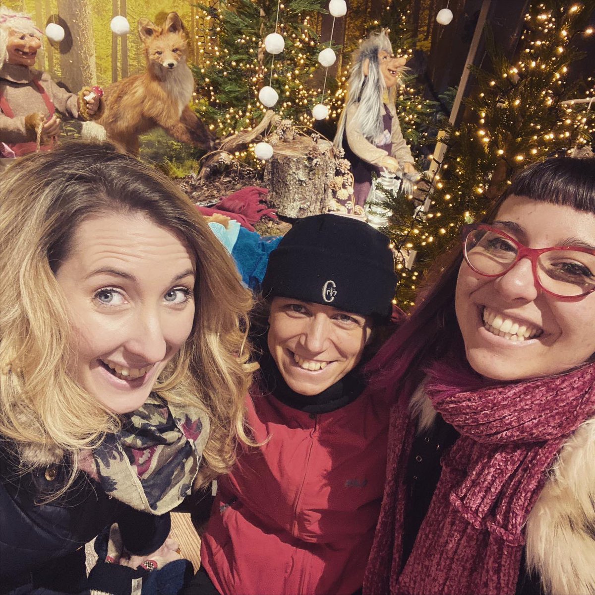 antonia_liguori's tweet photo. A quick walk in #Oslo after a very successful European project meeting, during which we presented a 10-hour lesson plan to address issues related to #bullying through #DigitalStorytelling @salbopeaches @glabita One of those warm days... https://t.co/KKUFvfN53c