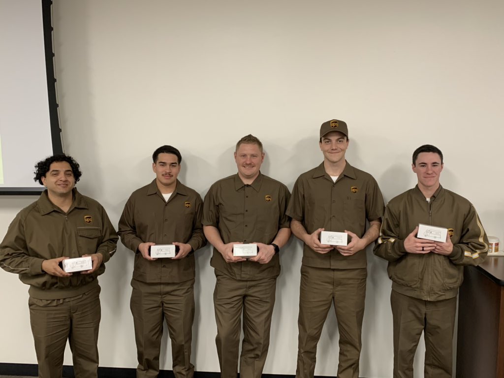 UPSIntegradMenl's tweet photo. DSP4 graduates and competition winners! https://t.co/qnyswbVm1q