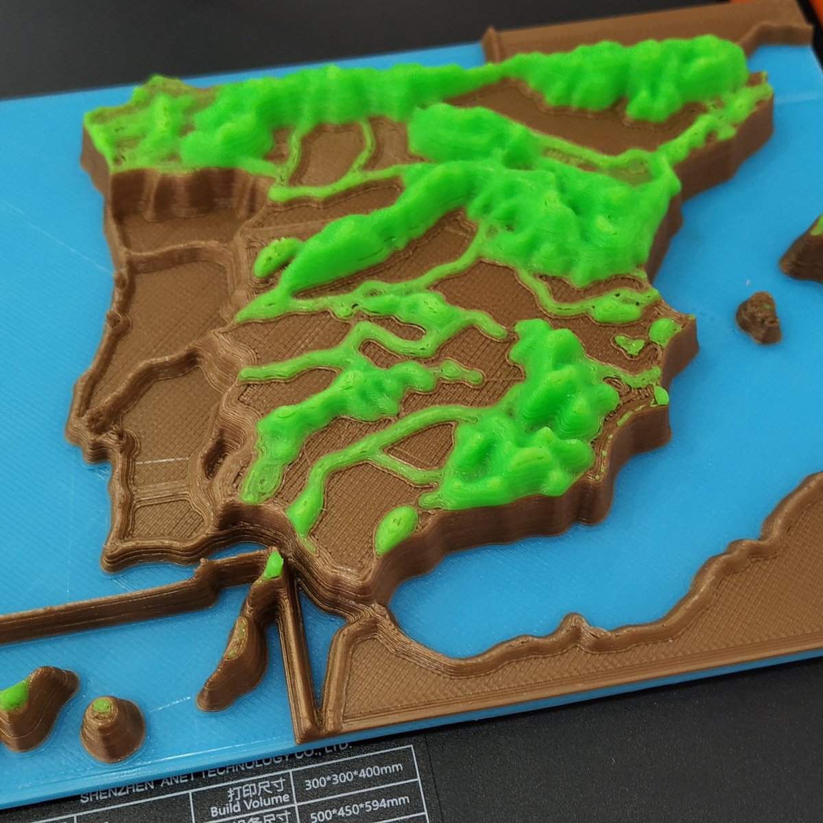 Formate3D's tweet photo. #3D €3Dprinting #3Dculture
Este trimestre repasamos España, el relieve y sus cadenas montañosas.
Más fácil con la impresión 3D. https://t.co/NDQV4HwECt