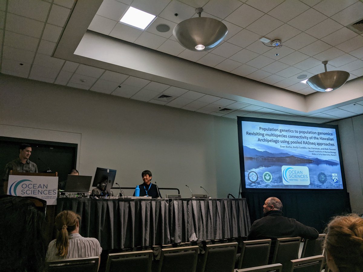 KC_freel's tweet image. Fantastic job by @ewBarba of the @ToBoLab this morning on using population genomics to assess connectivity across the Hawaiian archipelago! Great start to this #AlohaFriday at #OSM2020! @himb_soest