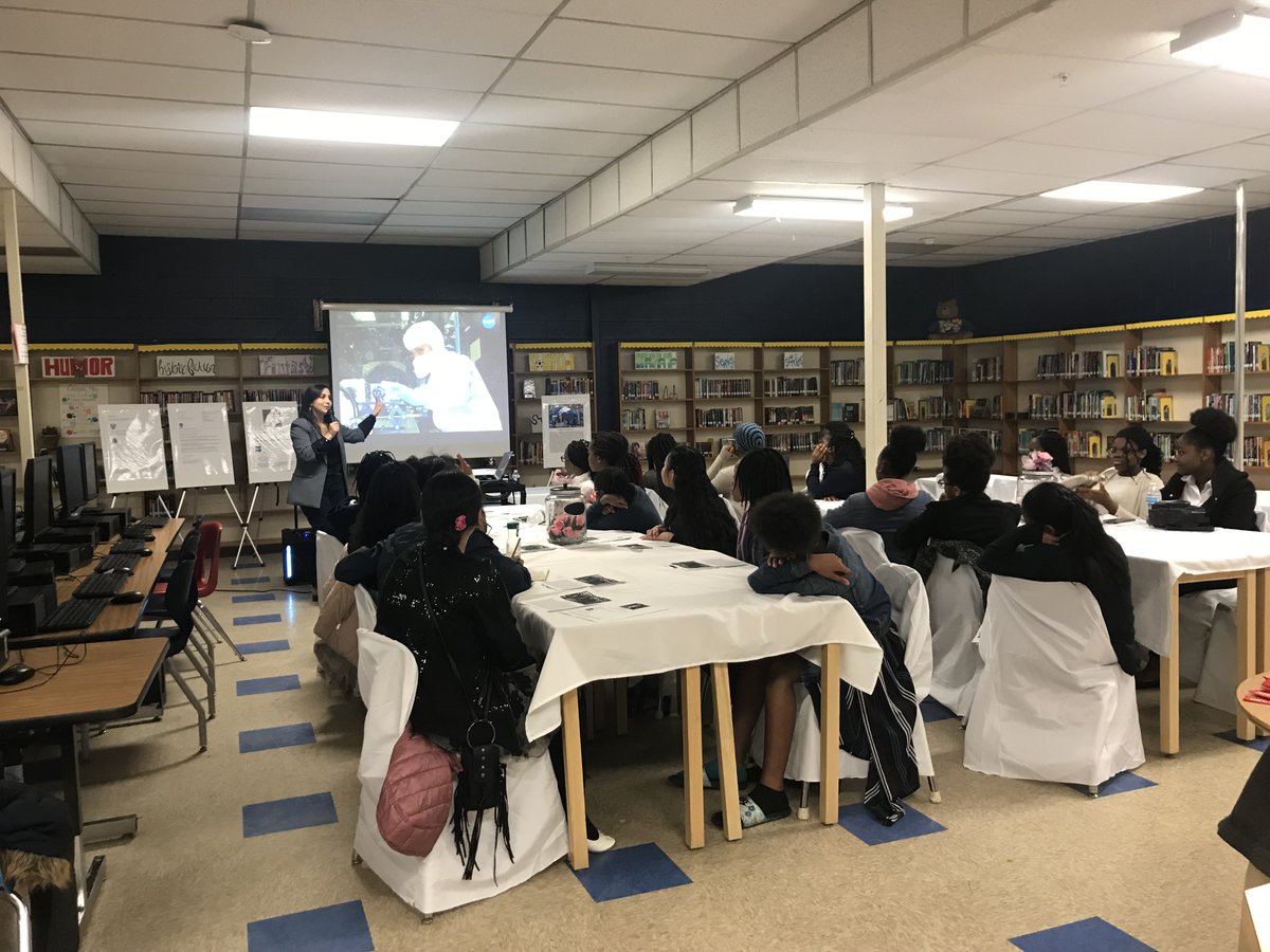 DaisyRayela's tweet photo. #GirlDay at Thomas Johnson MS in Lanham. Thank you to NASA engineers Laura Burns and Dr. Margaret Dominguez for introducing girls of TJMS to Engineering.  Amazing presenters and STEM Role Models (2/20/20). @pgcps @PGCPSSTEM, @TJMSOfficial  @DiscoverEorg https://t.co/IpZGLlgIYC