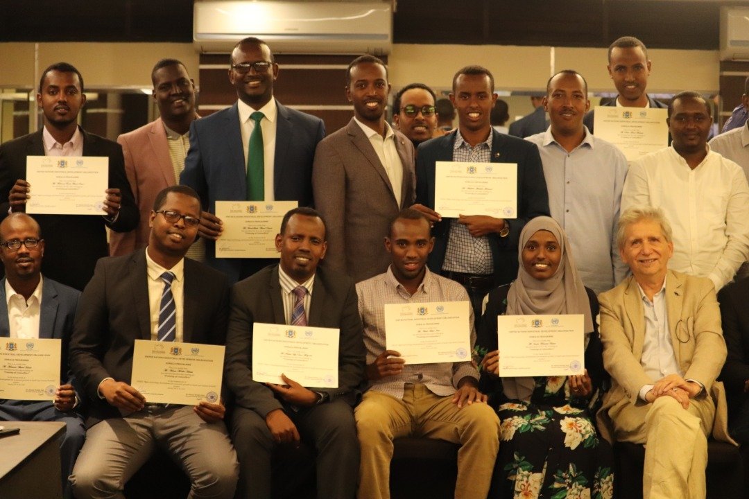 FarhanHassanAb1's tweet photo. Thanks to @UNIDOSomalia and #somaliaEDUs for the Five days ToC training on business counselling. We will impart the skills gained to Somalia Entrepreneurs. As a business man, I salute👏 for the real changes. Thanks to all the team participated and the great facilitators.!! https://t.co/2K1GYG9DE0