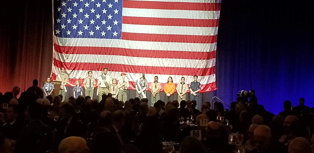 ExplorerPost1's tweet image. Friends of Scouting Dinner that our very own Emily spoke about service in front of over 1000 people!