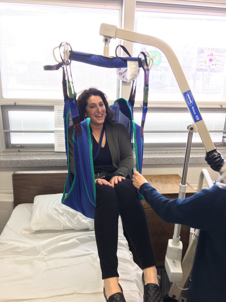 McvsdN's tweet photo. @LShapiroMCVSD Mrs. Shapiro helping out our CNA students! @cford @MsKHarmon @MeganLabas https://t.co/b5yJvGwv0v