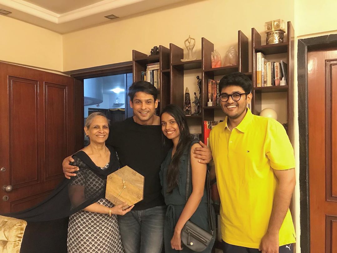 iBeingAman's tweet photo. Latest of #sidharthshukla 

Keep Loving Him !! Sidhearts !!
@sidharth_shukla https://t.co/wBYh81wrUM