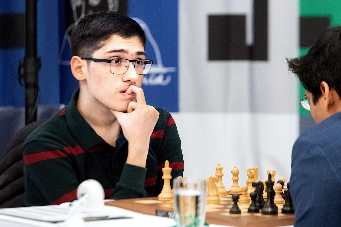X 上的Mohammadreza Firouzja：「My Hero #AlirezaFirouzja 👑💪🏼☝🏼 #Chess9LX   / X