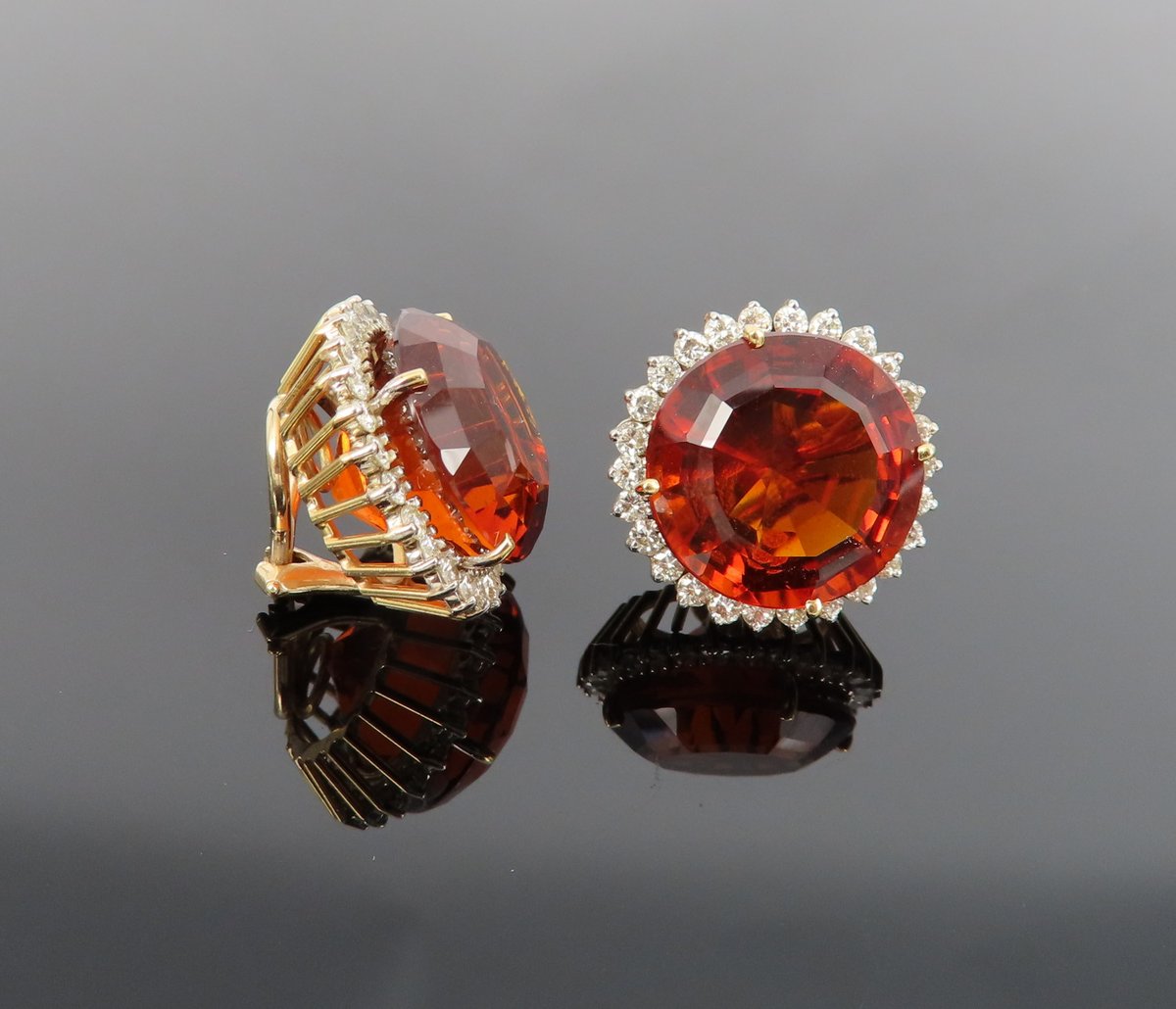 47DDC's tweet photo. Mesmerizing intense orange colors in vintage pieces. #47DDC #VintageJewelry #Orange #EstateJewelry #VintageBrooch #VintageEarrings #AntiqueJewelry https://t.co/sQ2yWsTmzU