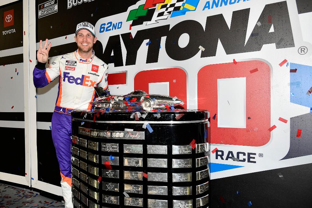 FedEx's tweet photo. Heading into @LVMotorSpeedway as a three-time #Daytona500 champion and the @NASCAR Cup Series points leader. Proud of @dennyhamlin. https://t.co/lC2ADuXyMs