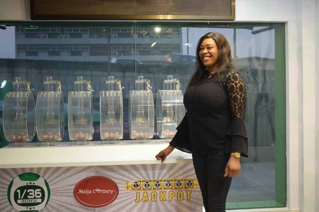 NaijaLottery's tweet photo. Look we joined us tonight at the studio!! It's @Honeytubby
__
Did you miss the draw?
Watch video via our YouTube channel!
__
#NaijaLottery #Betting #LotteryinLagos #JackpotDraw https://t.co/bOJtE3trFD