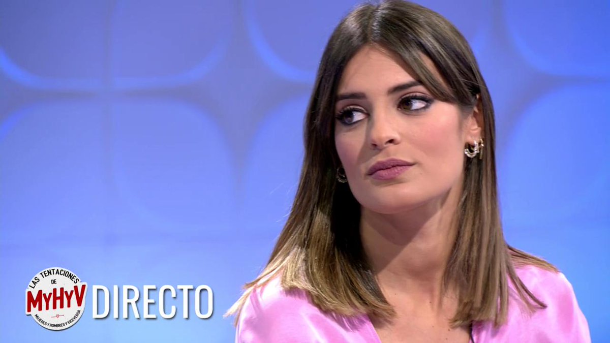 .<a href="/Nagore_Robles/">Nagore Robles</a> propone a <a href="/Susana_bicho/">Susana Molina</a> ser la nueva tronista de #TentacionesMyHyV ¿Os gustaría verla buscando el amor? mdia.st/directo4