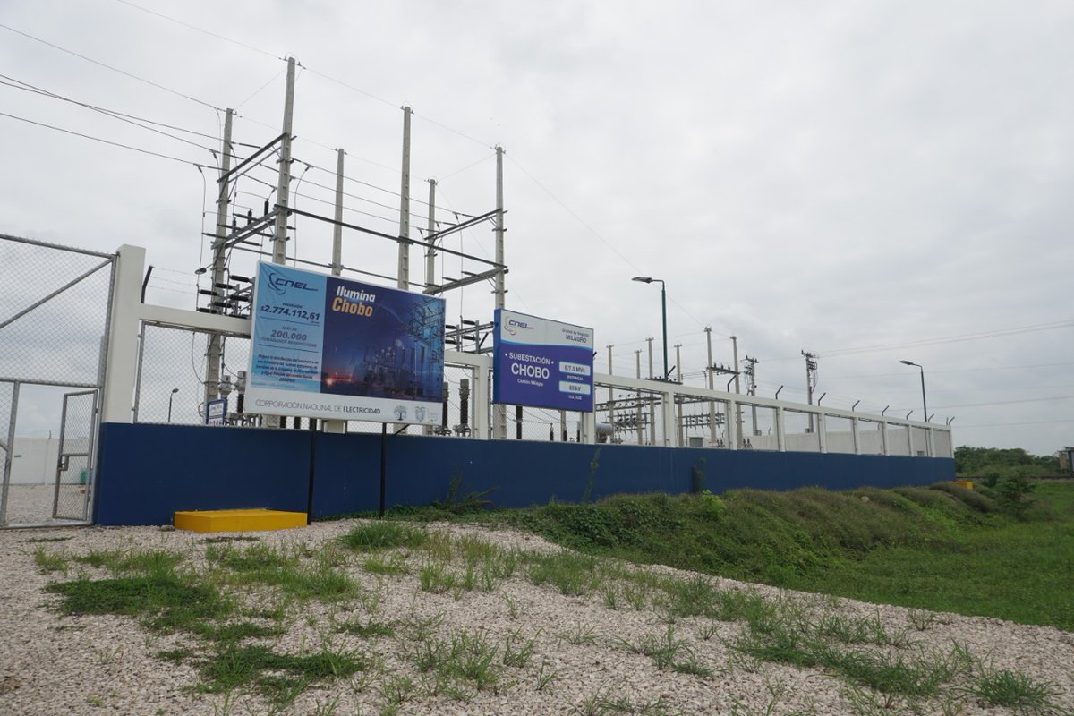 📍BOLETÍN DE PRENSA 📰 | El Gobierno Nacional entregó dos obras eléctricas que benefician a más de 300.000 habitantes de Durán. Conozca más detalles ➡ bit.ly/2v7nTzb #EnergíaParaGuayas