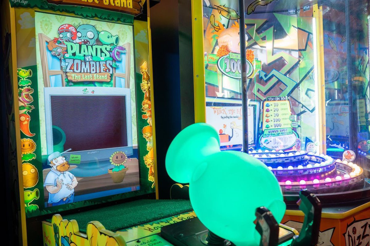 Have experience our Plants vs Zombies game? This customer favourite is extremely addictive! You will want to play this one over and over again! Want to learn more? Visit niagarafunzone.com