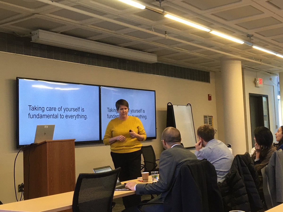 UMichSurgery's tweet photo. 👉If you don't care for yourself, you can't care for others. Super inspiring talk by @leslydossett on wellness, resiliency and embracing a growth mindset to thrive. #surgery #earlycareerdevelopment https://t.co/ewPugYB5e1