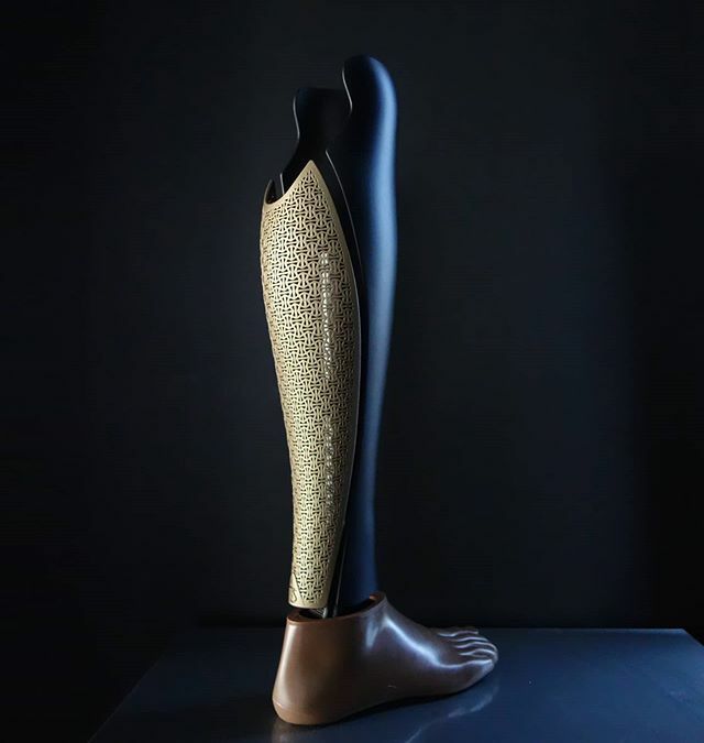 The black and gold combo is a 🔝 pick for many of our clients and definitely one of our absolute favourites too!
#stayboldstaygold
.
.
#anatomicstudios #personalized #prostheticfashion #digitalcrafting #prostheticcover #prostheticleg #amputeestyle instagram.com/p/B81qsOUpqqh/