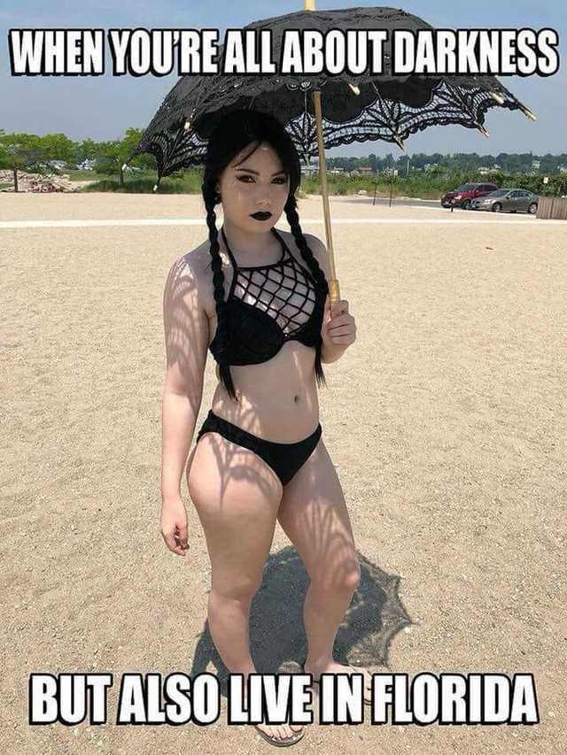 gothmeme13's tweet photo. #gothmeme #sunscreen #Gothinsummer #creatureofthenight #gothmeme13 https://t.co/4zCoKajane